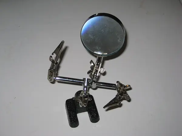 Example photo: 'Helping hands'