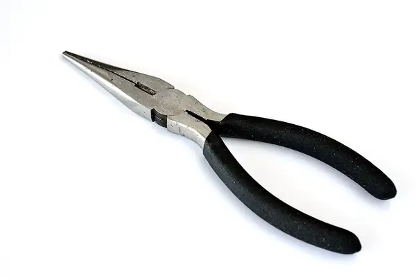 Example photo: Small pliers